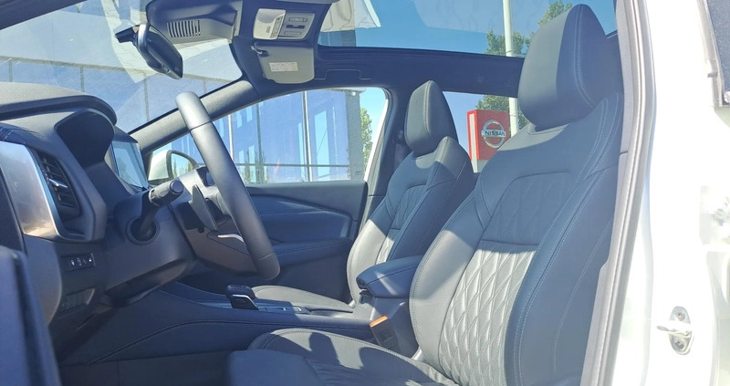 Nissan Qashqai cena 159900 przebieg: 9805, rok produkcji 2023 z Zwoleń małe 154